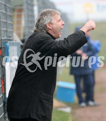 Fussball Regionalliga. Spittal gegen SAK. Trainer Peter Hrstic (Spittal). Spittal, am, 31.3.2007.
Foto: Kuess
---
pressefotos, pressefotografie, kuess, qs, qspictures, sport, bild, bilder, bilddatenbank