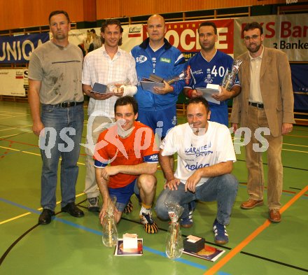 Handball Bundesliga. SC Ferlach gegen Korneuburg. Beendeten ihre Handballkarriere. Christian Perkounig, Ales Franc, Franz Berger, Andrej Povervina, Boris Levc. Ferlach, am 5.5.2007.
Foto: Kuess
---
pressefotos, pressefotografie, kuess, qs, qspictures, sport, bild, bilder, bilddatenbank