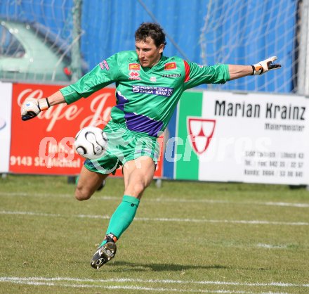 Fussball Regionalliga. SAK gegen SV Allerheiligen. Adi Preschern (SAK). Klagenfurt, am 7.4.2007.
Foto: Kuess
---
pressefotos, pressefotografie, kuess, qs, qspictures, sport, bild, bilder, bilddatenbank