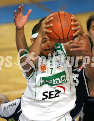 Basketball Bundesliga. W?rthersee Piraten gegen Panthers F?rstenfeld. Anthony Shavies (Piraten). Klagenfurt, am 22.4.2007.
Foto: Kuess
---
pressefotos, pressefotografie, kuess, qs, qspictures, sport, bild, bilder, bilddatenbank