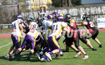 American Football. Carinthian Black Lions gegen Vienna Vikings. Villach, am 14.4.2007.
Foto: Kuess
---
pressefotos, pressefotografie, kuess, qs, qspictures, sport, bild, bilder, bilddatenbank