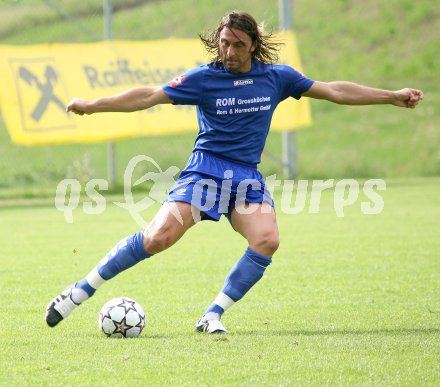 Fussball Unterliga Ost. Koettmannsdorf gegen DSG Sele/Zell. Manfred Habernik (Koettmannsdorf). Koettmannsdorf, am 28.5.2007.
Foto: Kuess
---
pressefotos, pressefotografie, kuess, qs, qspictures, sport, bild, bilder, bilddatenbank