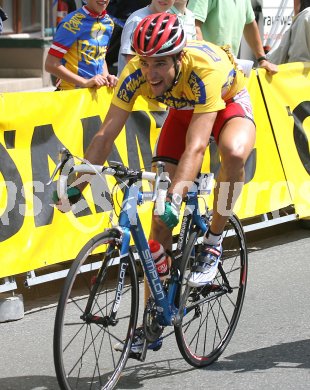 Radfahren. 20. Int. Grand Prix Suedkaernten. Elitefahrer. Zieleinlauf. Markus Eibegger ( Team Elk Haus Simplon/Union Elk Haus). Voelkermarkt, am 3.6.2007.
Foto: Kuess
---
pressefotos, pressefotografie, kuess, qs, qspictures, sport, bild, bilder, bilddatenbank