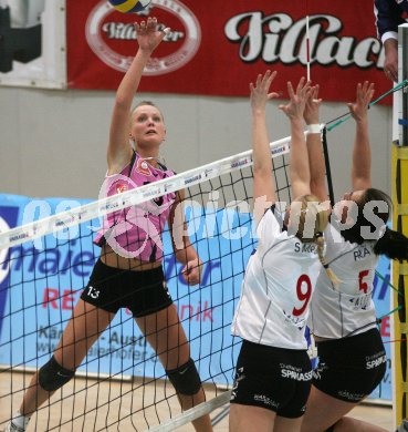 Volleyball Damen Bundesliga. ATSC Wildcats gegen Post SV Wien. Sigrid Sumper, Maja Pr?prost (Wildcats), Steinerova (Post). Klagenfurt, am 21.4.2007.
Foto: Kuess
---
pressefotos, pressefotografie, kuess, qs, qspictures, sport, bild, bilder, bilddatenbank