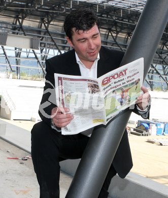 Pressekonferenz FCK neu.  Mario Canori. Klagenfurt, am 21.4.2007.
Foto: Kuess 
---
pressefotos, pressefotografie, kuess, qs, qspictures, sport, bild, bilder, bilddatenbank