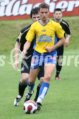 Fussball Kaerntner Liga. Lendorf gegen Bleiburg. Daniel Hofer (Lendorf). Lendorf, am 17.5.2007.
Foto: Kuess
---
pressefotos, pressefotografie, kuess, qs, qspictures, sport, bild, bilder, bilddatenbank