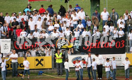 Fussball Regionalliga. Spittal gegen Feldkirchen. Spittaler Fanclub. Spittal, am 5.6.2007.
Foto: Kuess
---
pressefotos, pressefotografie, kuess, qs, qspictures, sport, bild, bilder, bilddatenbank