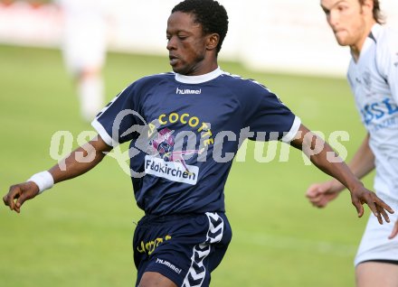 Fussball Regionalliga. Spittal gegen Feldkirchen. Maxwell Siaw (Feldkirchen). Spittal, am 5.6.2007.
Foto: Kuess
---
pressefotos, pressefotografie, kuess, qs, qspictures, sport, bild, bilder, bilddatenbank