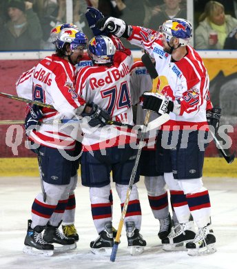 Eishockey Bundesliga. Red Bull Salzburg gegen VSV. Torjubel Salzburg. Salzburg, am 5.4.2007.
Foto: Kuess
---
pressefotos, pressefotografie, kuess, qs, qspictures, sport, bild, bilder, bilddatenbank