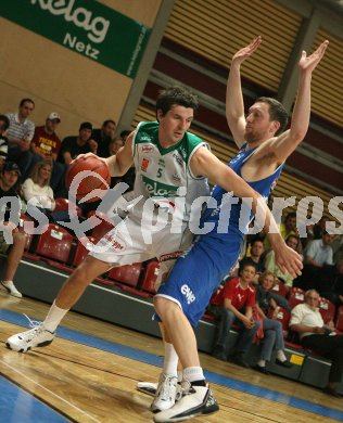 Basketball Bundesliga. W?rhersee Piraten gegen Gmunden. Selmir Husanovic (Piraten). Klagenfurt, am 7.4.2007.
Foto: Kuess
---
pressefotos, pressefotografie, kuess, qs, qspictures, sport, bild, bilder, bilddatenbank