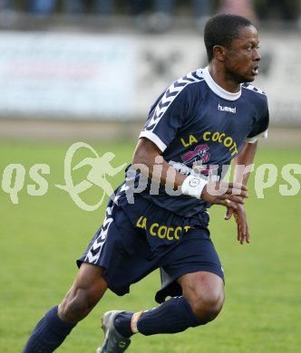 Fussball Regionalliga. Feldkirchen gegen Perg. Maxwell Siaw (Feldkirchen). Feldkirchen, am 20.4.2007.
Foto: Kuess 
---
pressefotos, pressefotografie, kuess, qs, qspictures, sport, bild, bilder, bilddatenbank