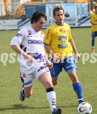 Fussball Regionalliga. SAK gegen SV Allerheiligen. Grega Triplat (SAK), Andreas Kasch (Allerheiligen). Klagenfurt, am 7.4.2007.
Foto: Kuess
---
pressefotos, pressefotografie, kuess, qs, qspictures, sport, bild, bilder, bilddatenbank