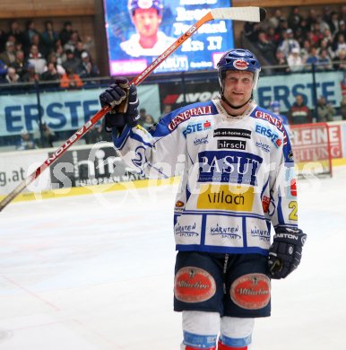 Eishockey Bundesliga. VSV gegen Liwest Black Wings Linz. Jubel Villach. G?nther Lanzinger. Villach, am 20.3.2007.
Foto: Kuess
---
pressefotos, pressefotografie, kuess, qs, qspictures, sport, bild, bilder, bilddatenbank