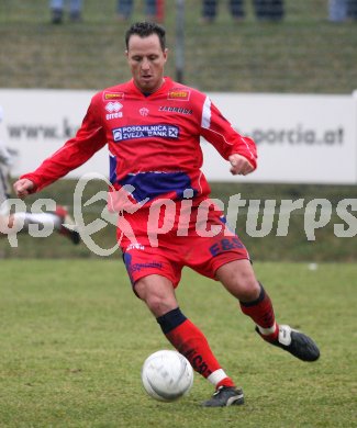 Fussball Regionalliga. Spittal gegen SAK. Christian Moser (SAK). Spittal, am, 31.3.2007.
Foto: Kuess
---
pressefotos, pressefotografie, kuess, qs, qspictures, sport, bild, bilder, bilddatenbank