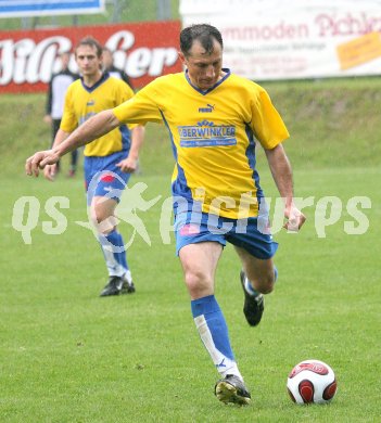 Fussball Kaerntner Liga. Lendorf gegen Bleiburg. Peter Zagler (Lendorf). Lendorf, am 17.5.2007.
Foto: Kuess
---
pressefotos, pressefotografie, kuess, qs, qspictures, sport, bild, bilder, bilddatenbank