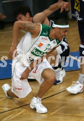 Basketball Bundesliga. W?rthersee Piraten gegen Panthers F?rstenfeld. Anthony Shavies (Piraten). Klagenfurt, am 22.4.2007.
Foto: Kuess
---
pressefotos, pressefotografie, kuess, qs, qspictures, sport, bild, bilder, bilddatenbank