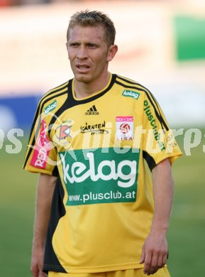 Fussball. Red Zac Liga. FC K?rnten gegen Kapfenberg. Juan Carlos Zuleta (FCK). Klagenfurt, am 27.4.2007.
Foto: Kuess 
---
pressefotos, pressefotografie, kuess, qs, qspictures, sport, bild, bilder, bilddatenbank