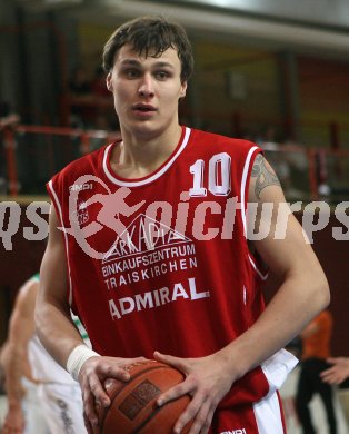 Basketball. Kelag W?rthersee Piraten gegen Lions Traiskirchen. Dzmitry Paliashchuk (Traiskirchen). Klagenfurt, 14.4.2007.
Foto. Kuess
---
pressefotos, pressefotografie, kuess, qs, qspictures, sport, bild, bilder, bilddatenbank