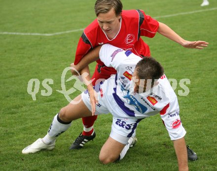 Fussball Regionalliga. SAK gegen Perg. Goran Jolic (SAK),  Oliver Stadlbauer (Perg). Klagenfurt, am 16.5.2007.
Foto: Kuess
---
pressefotos, pressefotografie, kuess, qs, qspictures, sport, bild, bilder, bilddatenbank