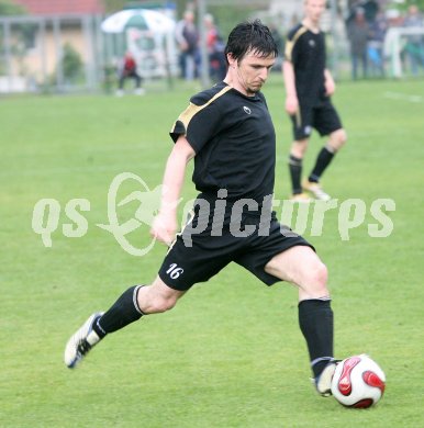 Fussball Kaerntner Liga. Lendorf gegen Bleiburg. Wolfgang Pitschko (Bleiburg). Lendorf, am 17.5.2007.
Foto: Kuess
---
pressefotos, pressefotografie, kuess, qs, qspictures, sport, bild, bilder, bilddatenbank