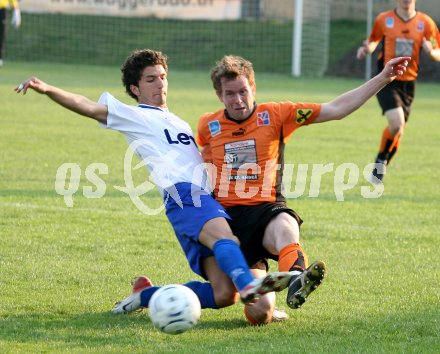 Fu?ball Regionalliga. SK St. Andr?/Lavanttal gegen FC Blau-Wei? Linz. H?ller Thomas (St. Andr?), G?ksin Ertan (Linz). St. Andr?, 8.4.2007.
Foto: Kuess
---
pressefotos, pressefotografie, kuess, qs, qspictures, sport, bild, bilder, bilddatenbank