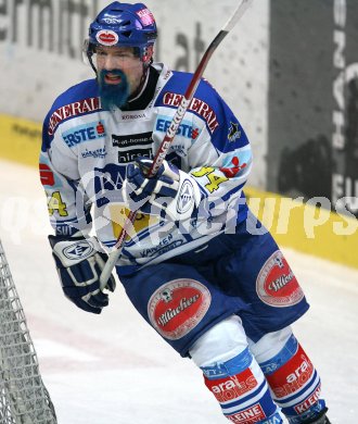 Eishockey Bundesliga. VSV gegen Liwest Black Wings Linz. Markus Peintner (VSV). Villach, am 20.3.2007.
Foto: Kuess
---
pressefotos, pressefotografie, kuess, qs, qspictures, sport, bild, bilder, bilddatenbank