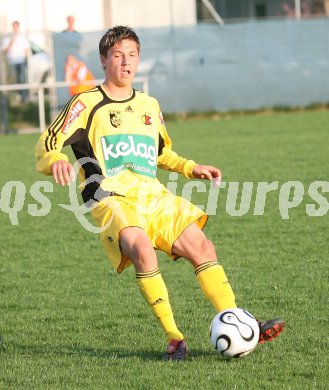 Fu?ball. Regionalliga Mitte. FCK/Welzenegg Amateure gegen SK Sturm Graz Amateure. Rene Seebacher (FCK). Klagenfurt, 14.4.2007.
Foto: Kuess

---
pressefotos, pressefotografie, kuess, qs, qspictures, sport, bild, bilder, bilddatenbank