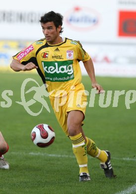 Fussball. Red Zac Liga. FC K?rnten gegen TSV Sparkasse Hartberg. Robert Schellander (FCK). Klagenfurt, am 13.4.2007.
Foto: Kuess
---
pressefotos, pressefotografie, kuess, qs, qspictures, sport, bild, bilder, bilddatenbank