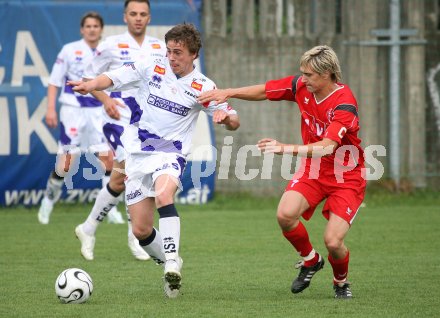 Fussball Regionalliga. SAK gegen Perg. Grega Triplat (SAK), Thomas Rakowetz (Perg). Klagenfurt, am 16.5.2007.
Foto: Kuess
---
pressefotos, pressefotografie, kuess, qs, qspictures, sport, bild, bilder, bilddatenbank