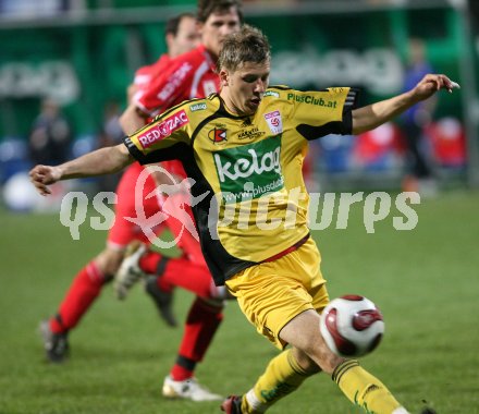 Fussball. Red Zac Liga. FC K?rnten gegen TSV Sparkasse Hartberg. Guido Burgstaller (FCK). Klagenfurt, am 13.4.2007.
Foto: Kuess
---
pressefotos, pressefotografie, kuess, qs, qspictures, sport, bild, bilder, bilddatenbank