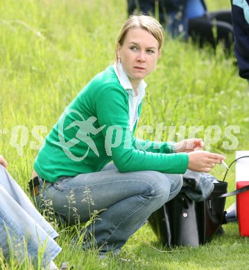 Fussball Unterliga Ost. K?ttmannsdorf gegen DSG Sele/Zell. Sektionsleiterin Verena Olip (Zell). K?ttmannsdorf, am 28.5.2007.
Foto: Kuess
---
pressefotos, pressefotografie, kuess, qs, qspictures, sport, bild, bilder, bilddatenbank