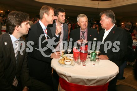 Fussball. Euro 2008. ?sterreich am Ball. Heinz Palme. Christian Schm?lzer, Walter Kogler,Thomas Partl,  B?rgermeister Harald Scheucher. Klagenfurt, am 17.4.2007.
Foto: Kuess
---
pressefotos, pressefotografie, kuess, qs, qspictures, sport, bild, bilder, bilddatenbank