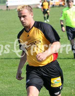 Fussball 1. Klasse C. W?lfnitz gegen Weitensfeld. Michael Geyer (W?lfnitz). W?lfnitz, am 28.4.2007.
Foto: Kuess 
---
pressefotos, pressefotografie, kuess, qs, qspictures, sport, bild, bilder, bilddatenbank