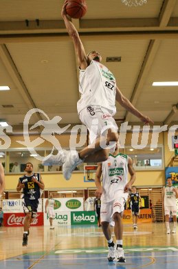 Basketball Bundesliga. W?rthersee Piraten gegen Panthers F?rstenfeld. Anthony Shavies (Piraten). Klagenfurt, am 22.4.2007.
Foto: Kuess
---
pressefotos, pressefotografie, kuess, qs, qspictures, sport, bild, bilder, bilddatenbank