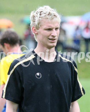 Fussball Kaerntner Liga. Lendorf gegen Bleiburg. Rene Partl  (Bleiburg). Lendorf, am 17.5.2007.
Foto: Kuess
---
pressefotos, pressefotografie, kuess, qs, qspictures, sport, bild, bilder, bilddatenbank