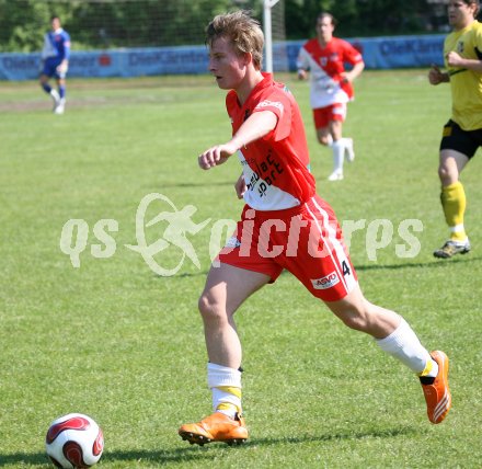 Fussball Unterliga Ost. KAC gegen Reichenau. Julian Koschak (KAC). Klagenfurt, am 28.4.2007.
Foto: Kuess
---
pressefotos, pressefotografie, kuess, qs, qspictures, sport, bild, bilder, bilddatenbank