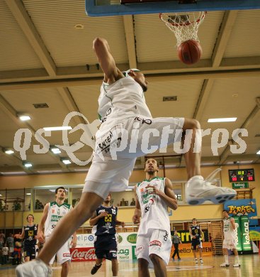 Basketball Bundesliga. W?rthersee Piraten gegen Panthers F?rstenfeld. Anthony Shavies, Kris Clarkson (Piraten). Klagenfurt, am 22.4.2007.
Foto: Kuess
---
pressefotos, pressefotografie, kuess, qs, qspictures, sport, bild, bilder, bilddatenbank