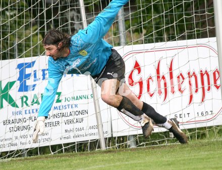 Fu?ball K?rntner Liga. Griffen gegen VSV. Joachim Sima (Griffen). Griffen, am 5.5.2007.
Foto: Kuess
---
pressefotos, pressefotografie, kuess, qs, qspictures, sport, bild, bilder, bilddatenbank