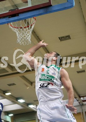 Basketball Bundesliga. W?rthersee Piraten gegen Panthers F?rstenfeld. Joachim Buggelsheim (Piraten). Klagenfurt, am 22.4.2007.
Foto: Kuess
---
pressefotos, pressefotografie, kuess, qs, qspictures, sport, bild, bilder, bilddatenbank