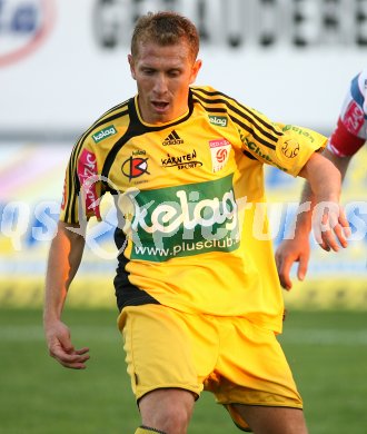 Fussball. Red Zac Liga. FC K?rnten gegen Kapfenberg. Juan Carlos Zuleta (FCK). Klagenfurt, am 27.4.2007.
Foto: Kuess 
---
pressefotos, pressefotografie, kuess, qs, qspictures, sport, bild, bilder, bilddatenbank