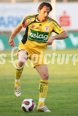 Fussball. Red Zac Liga. FC K?rnten gegen Kapfenberg. Gerald Strafner (FCK). Klagenfurt, am 27.4.2007.
Foto: Kuess 
---
pressefotos, pressefotografie, kuess, qs, qspictures, sport, bild, bilder, bilddatenbank