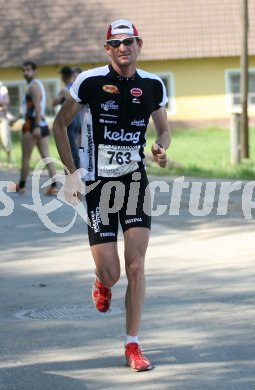 Berglauf, Ironman. Hannes Hempel. Klagenfurt, am 21.4.2007.
Foto: Kuess
---
pressefotos, pressefotografie, kuess, qs, qspictures, sport, bild, bilder, bilddatenbank