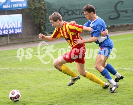 Fussball. K?rntner Liga. ATSV Wolfsberg gegen Lendorf. Florian Rabensteiner (Wolfsberg), Daniel Hofer (Lendorf). Wolfsberg, am 8.4.2007.
Foto: Kuess
---
pressefotos, pressefotografie, kuess, qs, qspictures, sport, bild, bilder, bilddatenbank