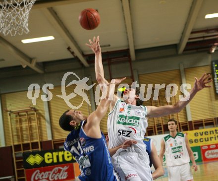 Basketball Bundesliga. W?rhersee Piraten gegen Gmunden. Selmir Husanovic (Piraten), Ian Boylan (Gmunden). Klagenfurt, am 7.4.2007.
Foto: Kuess
---
pressefotos, pressefotografie, kuess, qs, qspictures, sport, bild, bilder, bilddatenbank