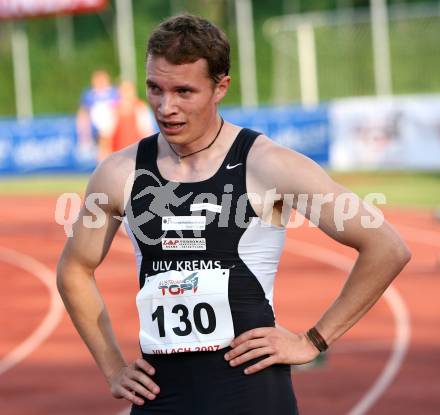 Leichtathletik. Top 4 Meeting in Villach. 400 Meter Herren. Clemens Zeller (Oesterreich). Villach, am 16.6.2007.
Foto: Kuess
---
pressefotos, pressefotografie, kuess, qs, qspictures, sport, bild, bilder, bilddatenbank