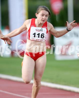 Leichtathletik. Top 4 Meeting in Villach. 100 m Damen. Lisa Holzfeind. Villach, am 16.6.2007.
Foto: Kuess
---
pressefotos, pressefotografie, kuess, qs, qspictures, sport, bild, bilder, bilddatenbank