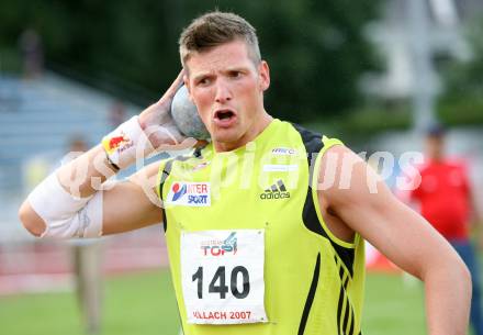 Leichtathletik. Top 4 Meeting in Villach. Zehnkampf. Kugelstossen. Roland Schwarzl (Oesterreich). Villach, am 16.6.2007.
Foto: Kuess
---
pressefotos, pressefotografie, kuess, qs, qspictures, sport, bild, bilder, bilddatenbank