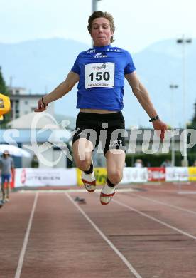 Leichtathletik. Top 4 Meeting in Villach. Weitsprung. Julian Kellerer (Oesterreich). Villach, am 16.6.2007.
Foto: Kuess
---
pressefotos, pressefotografie, kuess, qs, qspictures, sport, bild, bilder, bilddatenbank