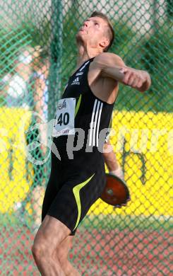 Leichtathletik. Top 4 Meeting. Diskuswerfen. Zehnkampf. Roland Schwarzl. Villach, am 16.6.2007.
Foto: Kuess
---
pressefotos, pressefotografie, kuess, qs, qspictures, sport, bild, bilder, bilddatenbank