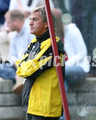 Fussball. SK Austria Kaernten gegen ND HIT GORICA.  Trainer Walter Schachner (SK Austria Kaernten). Ludmannsdorf, 23.6.2007
Foto: Kuess
---
pressefotos, pressefotografie, kuess, qs, qspictures, sport, bild, bilder, bilddatenbank